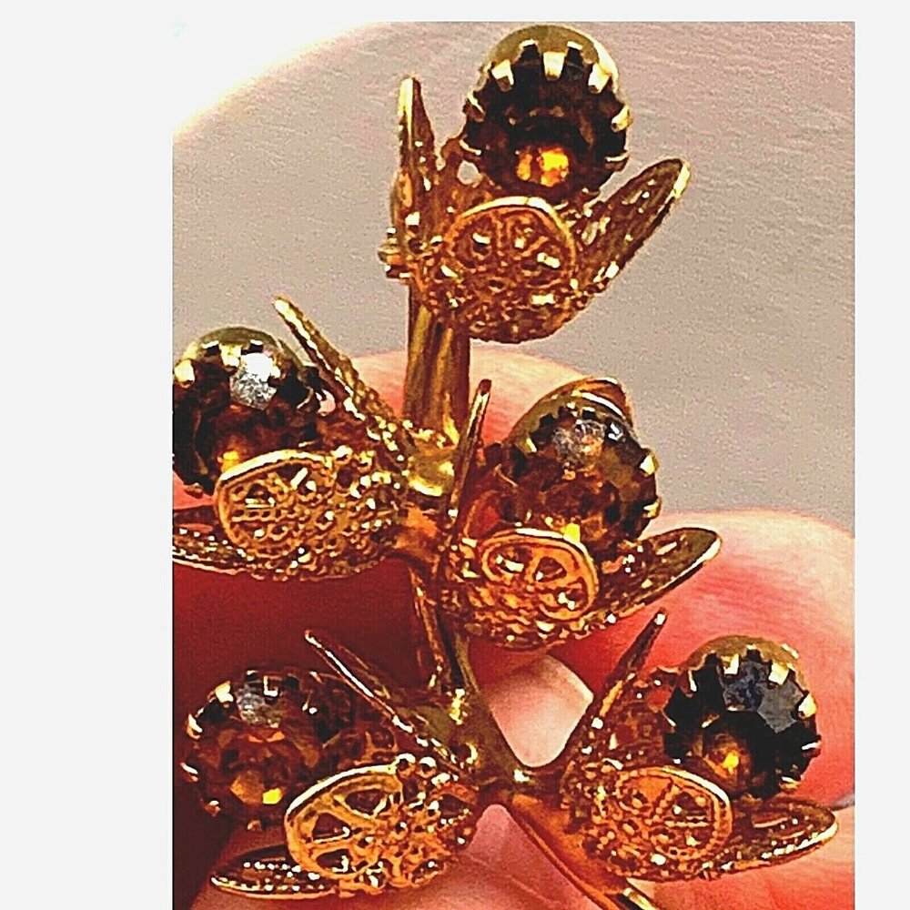 Vintage Schreiner? Ornate Faceted Amber Crystal Floral Gold 1960's Brooch